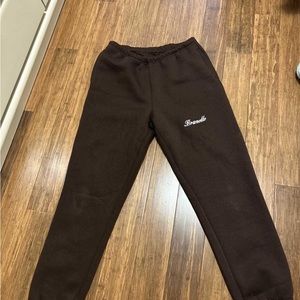 Brunette the label dark brown sweatpants size medium